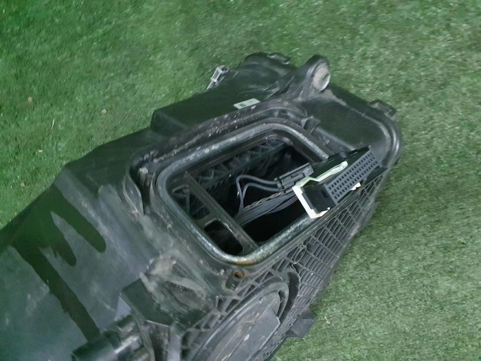 Битая Фара левая Mercedes GLC X253 (2019-2022) LED