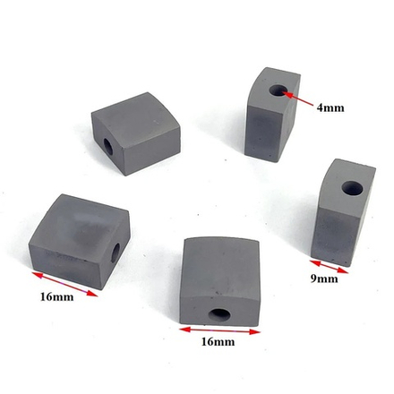 Токосъемник арт.210216 (16*16*9 Ø4)