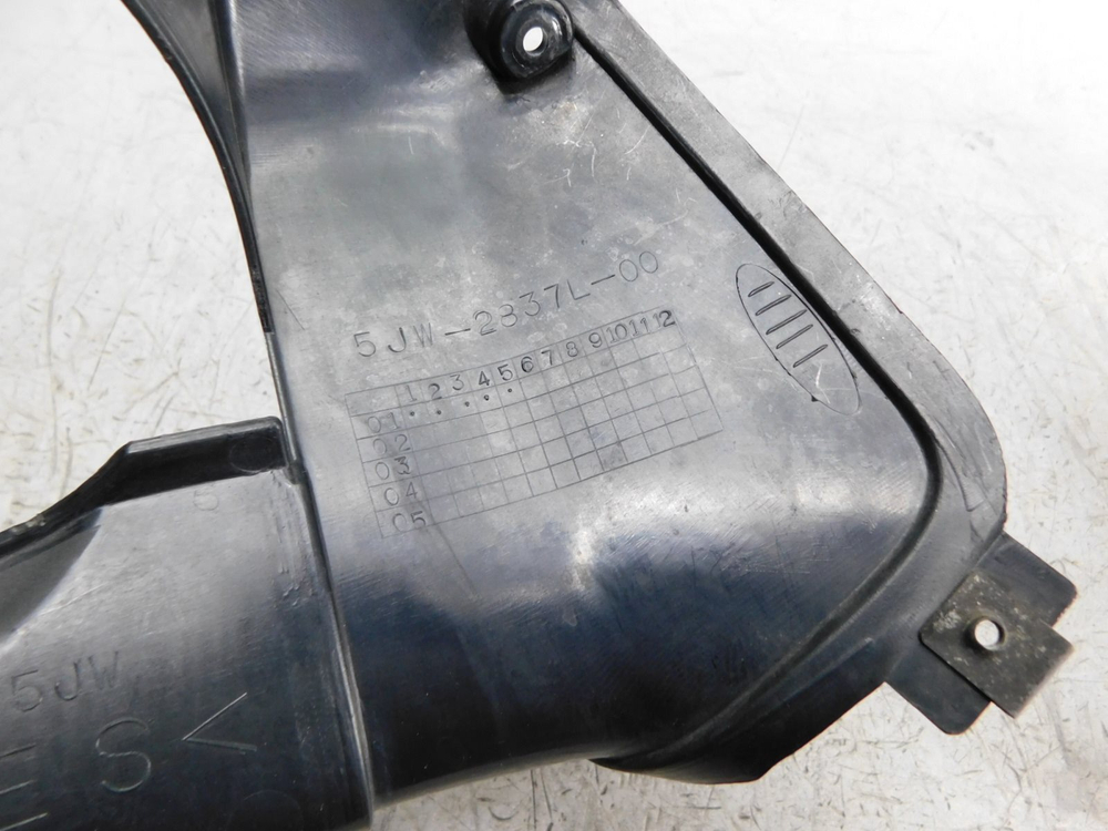пластик приборной панели Yamaha FJR1300 RP04. 2001 5JW-2837L