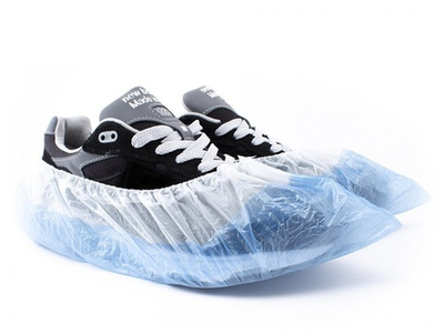 Бахилы прочные бело-голубые с двойным дном (с 2-ой резинкой) в евроблоках (2500 шт.), 65 мкр