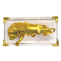 Знак зодиака ЛЕВ. Скульптура золоченая на стеклянной подставке. Металл, золочение, стекло. ХХ века,