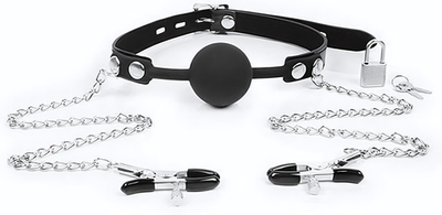 Черный кляп-шарик с зажимами на соски на металлической цепочке (Цвет: черный)