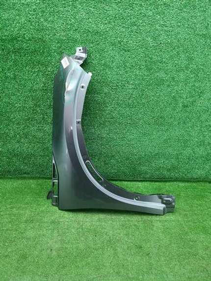 Крыло переднее правое Infiniti QX50 2 (2017-2025)