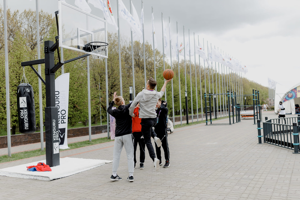 Стойка баскетбольная KENGURU PRO