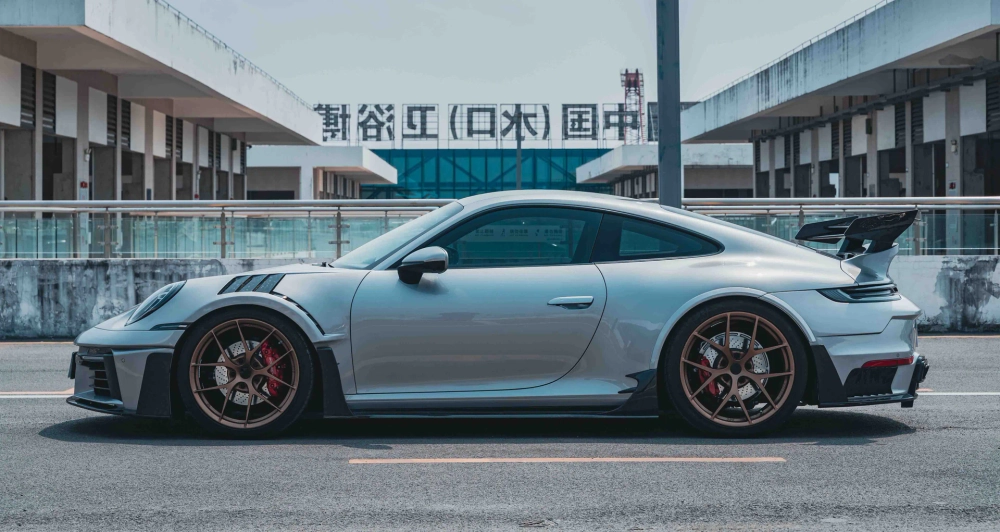 Широкий карбоновый обвес в стиле Ghost для PORSCHE 911 992.1 Carrera S 2019–2025 Порше