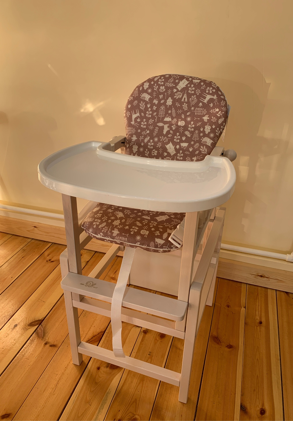 Стул детский трансформируемый "Magic Forest" с пластиковой столешницей, розовый