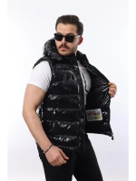 Жилет с капюшоном безрукавка утепленная