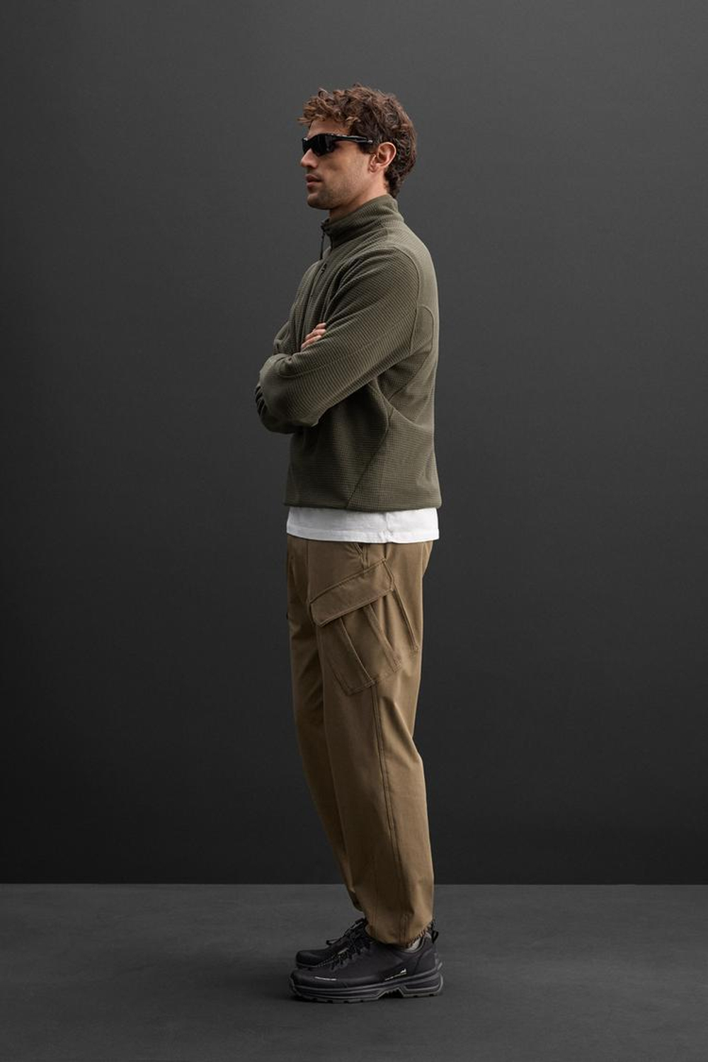 ZARA ТОЛСТОВКА POLARTEC © С ЗАСТЕЖКОЙ-МОЛНИЕЙ, ЗЕЛЕНЫЙ