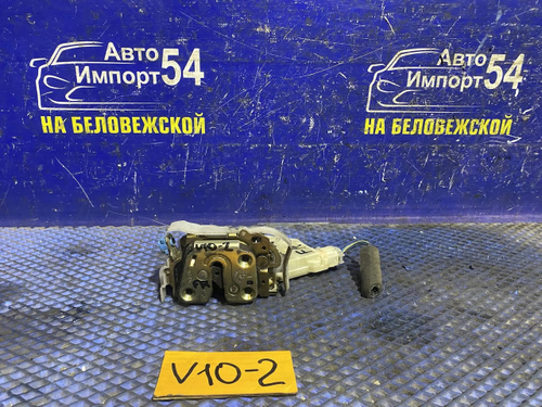 Замок двери передней правой NISSAN TINO 2001
