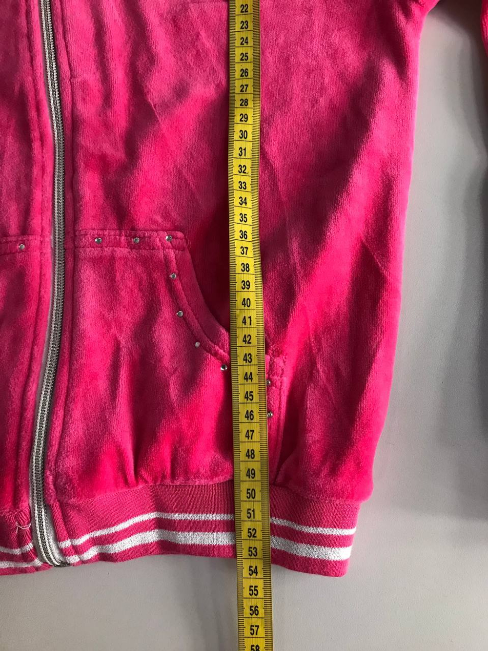 Толстовка красивого яркого цвета, визуально на 10/11 лет