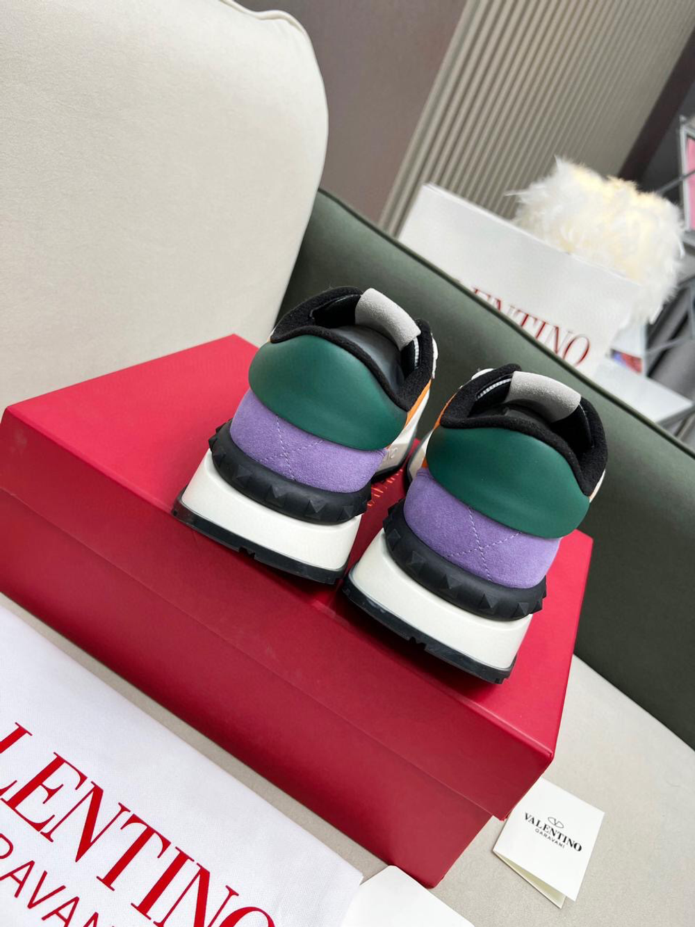 Кроссовки Valentino
