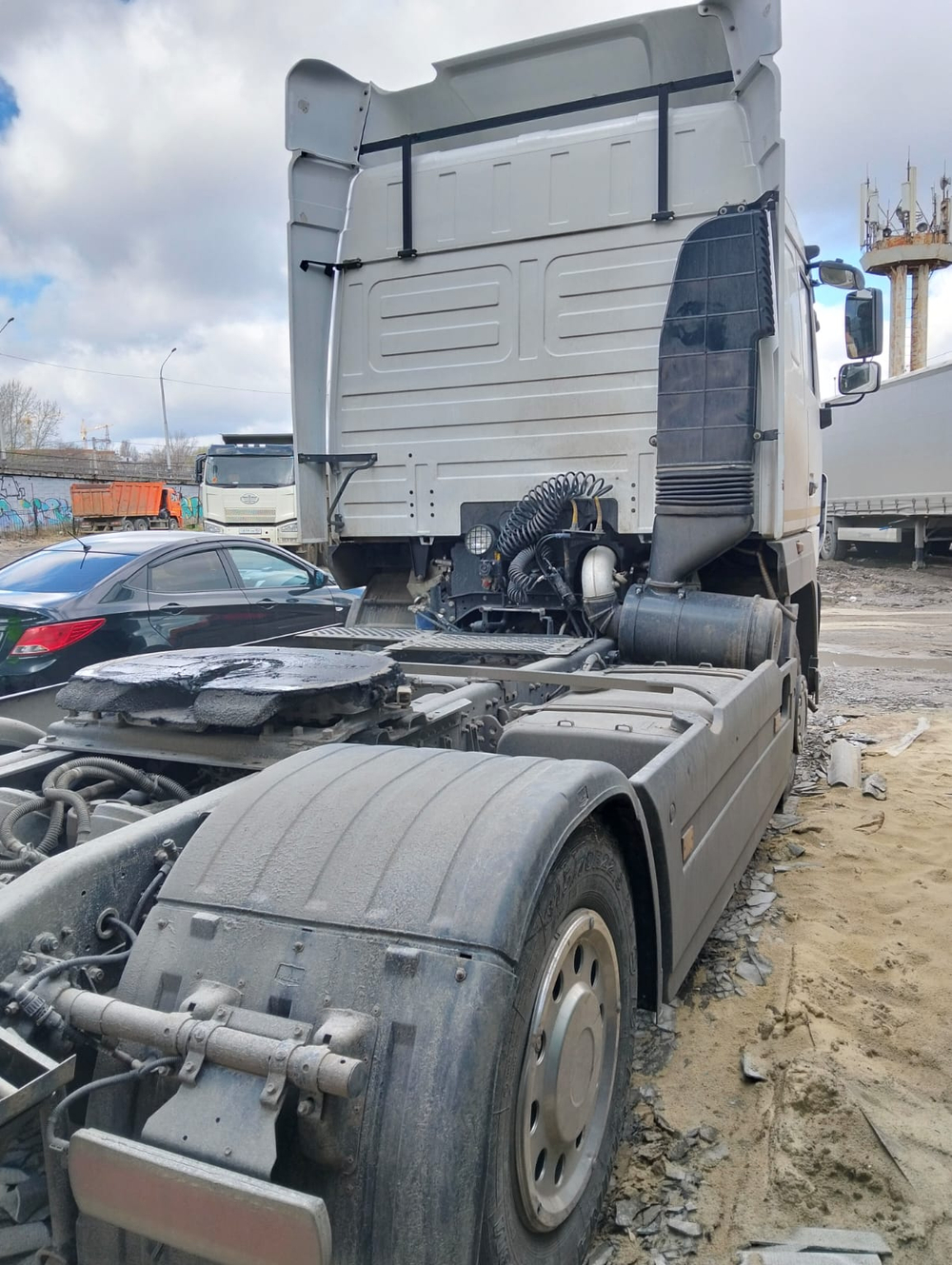 МАЗ 5440 4x2 Седельный тягач 5440С9-570-031 (Дизельный, 11,1 л, 420 л.с., МТ)