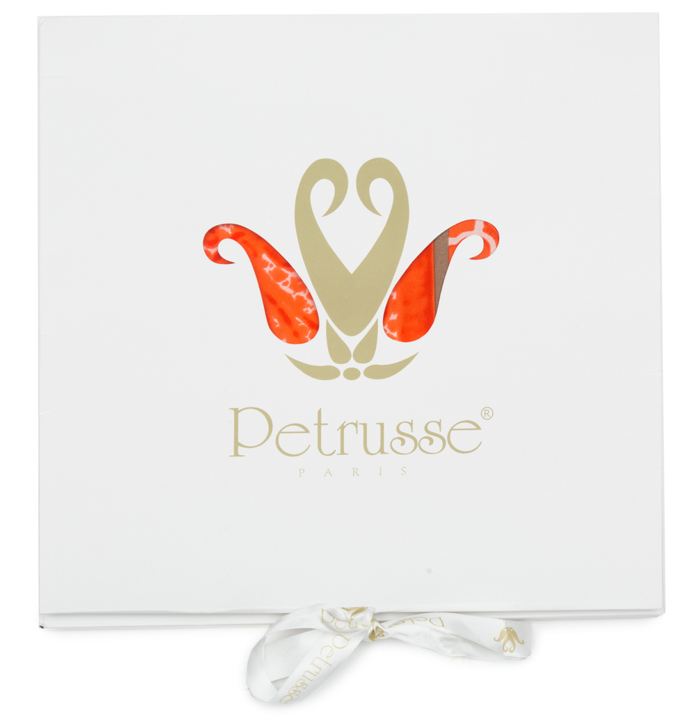 Платок шелковый 90х90 Petrusse Le Notre коралловый упаковка