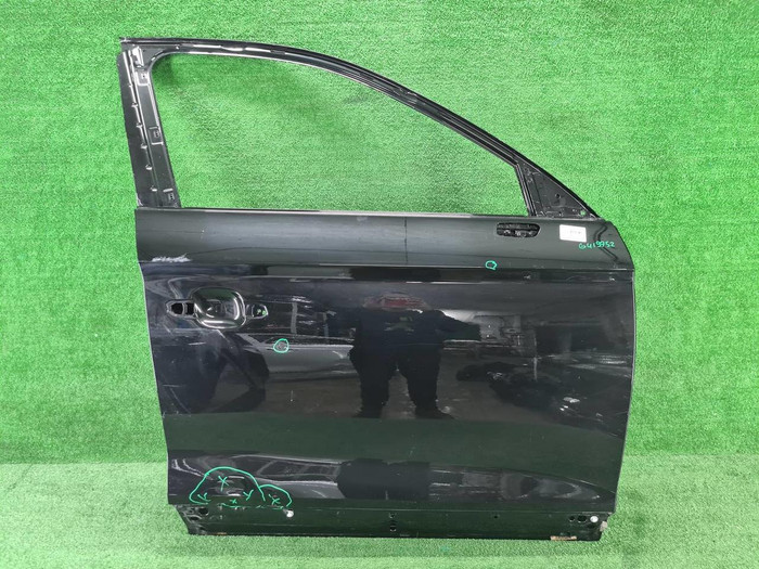Дверь передняя правая Audi Q5 2 80A (2017-н.в.)