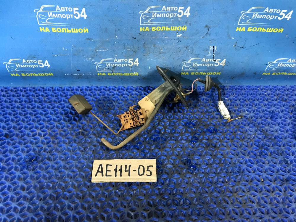 Датчик уровня топлива TOYOTA SPRINTER 1999