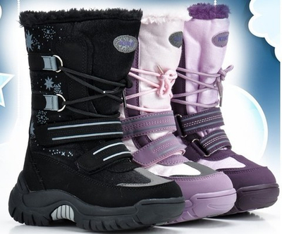 Сапоги детские на шнурках и липучке с принтами снежинок