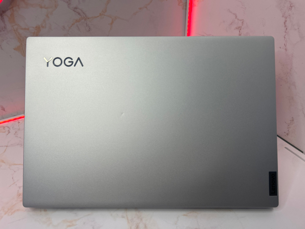 Ноутбук Lenovo Yoga Slim 7 Carbon Gen 6 (82L0005QRU) 14"/AMD Ryzen 7 5800U/RAM 16/SSD 1024 GB/Radeon Graphics/2880x1800/OLED/Windows 11/Подсветка кл-ры:LED/серый