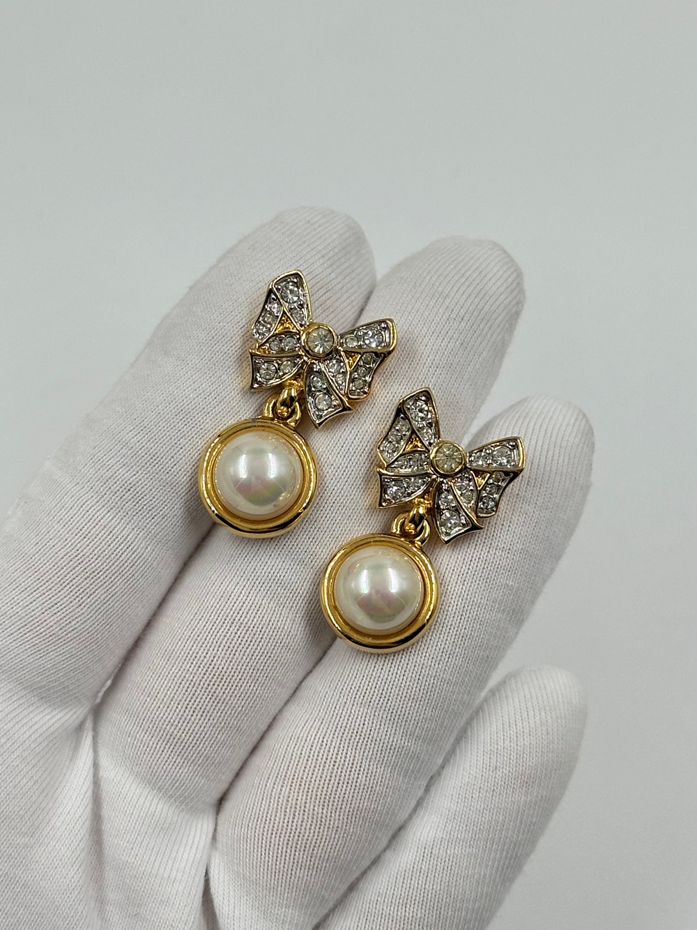 Клипсы Nina Ricci