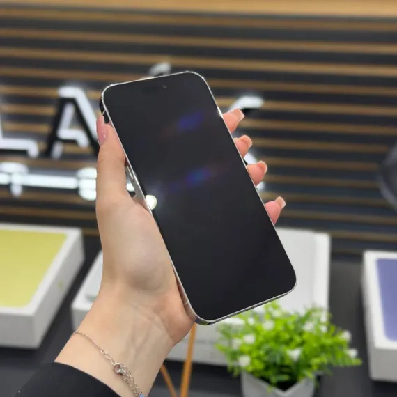 Б/У Телефон Apple iPhone 14 Pro Max 256Gb Silver 77% (NWFTV061J1)