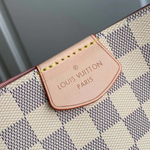 Louis Vuitton Graceful PM