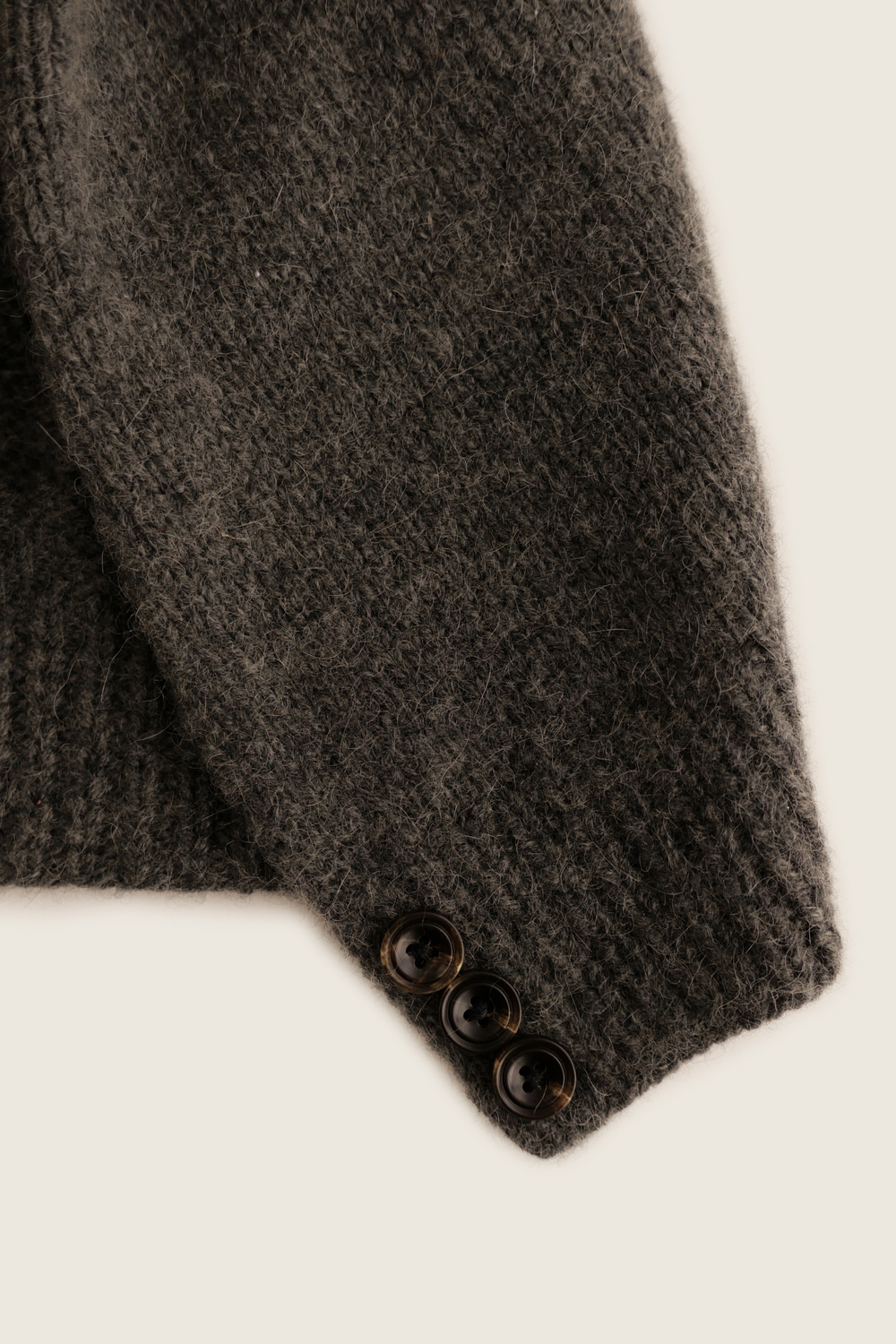 Капюшон с пуговицами 26.NP.4.HAT.09.10, серый