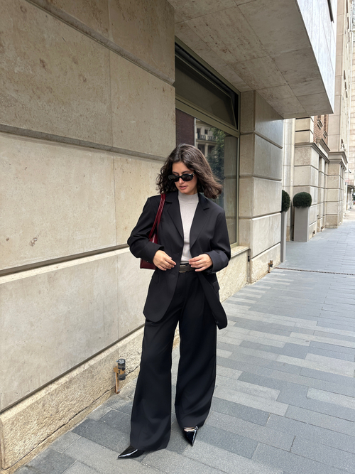 Брюки из вискозы на заниженной талии черные