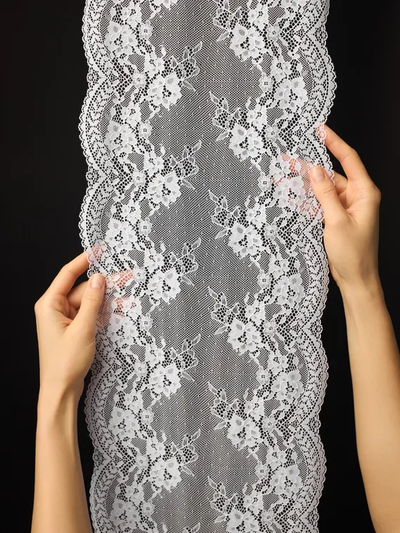 03-292 ОПТ Кружево эластичное 23 см, белый 001