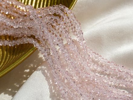 Нить бусин для украшений 4мм (ювелирное стекло)