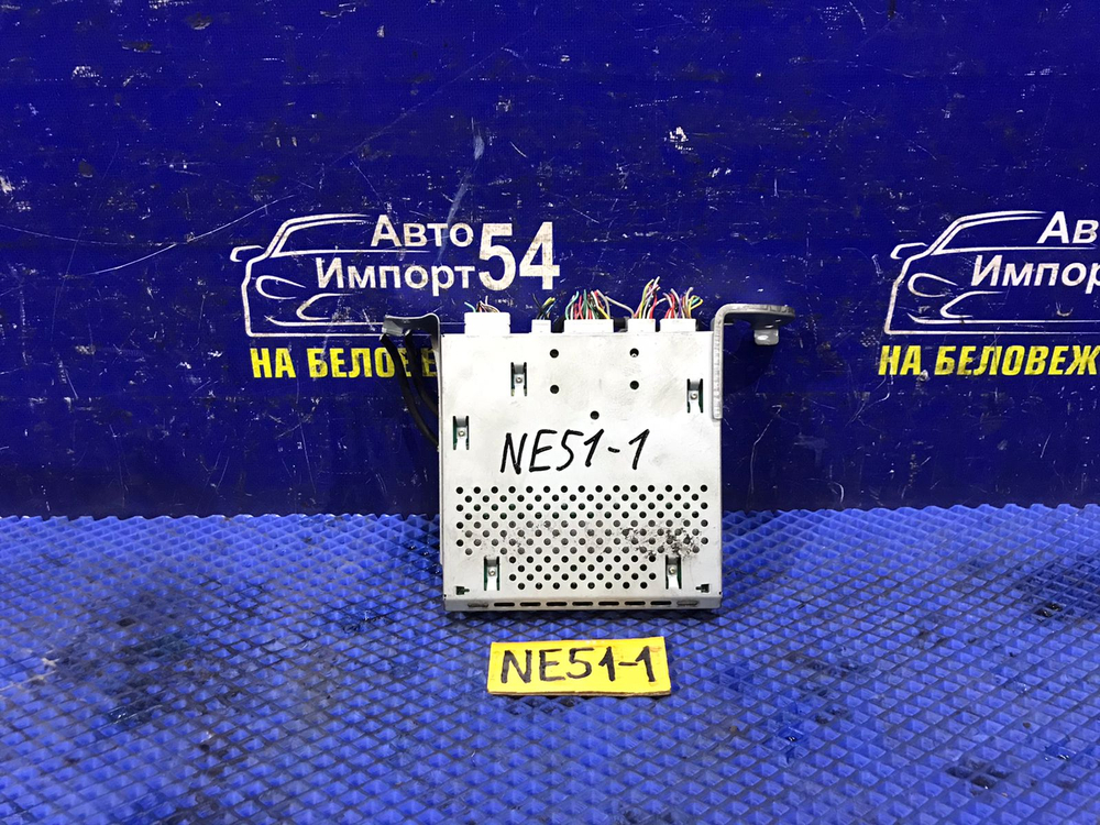 Блок управления NISSAN ELGRAND 2005