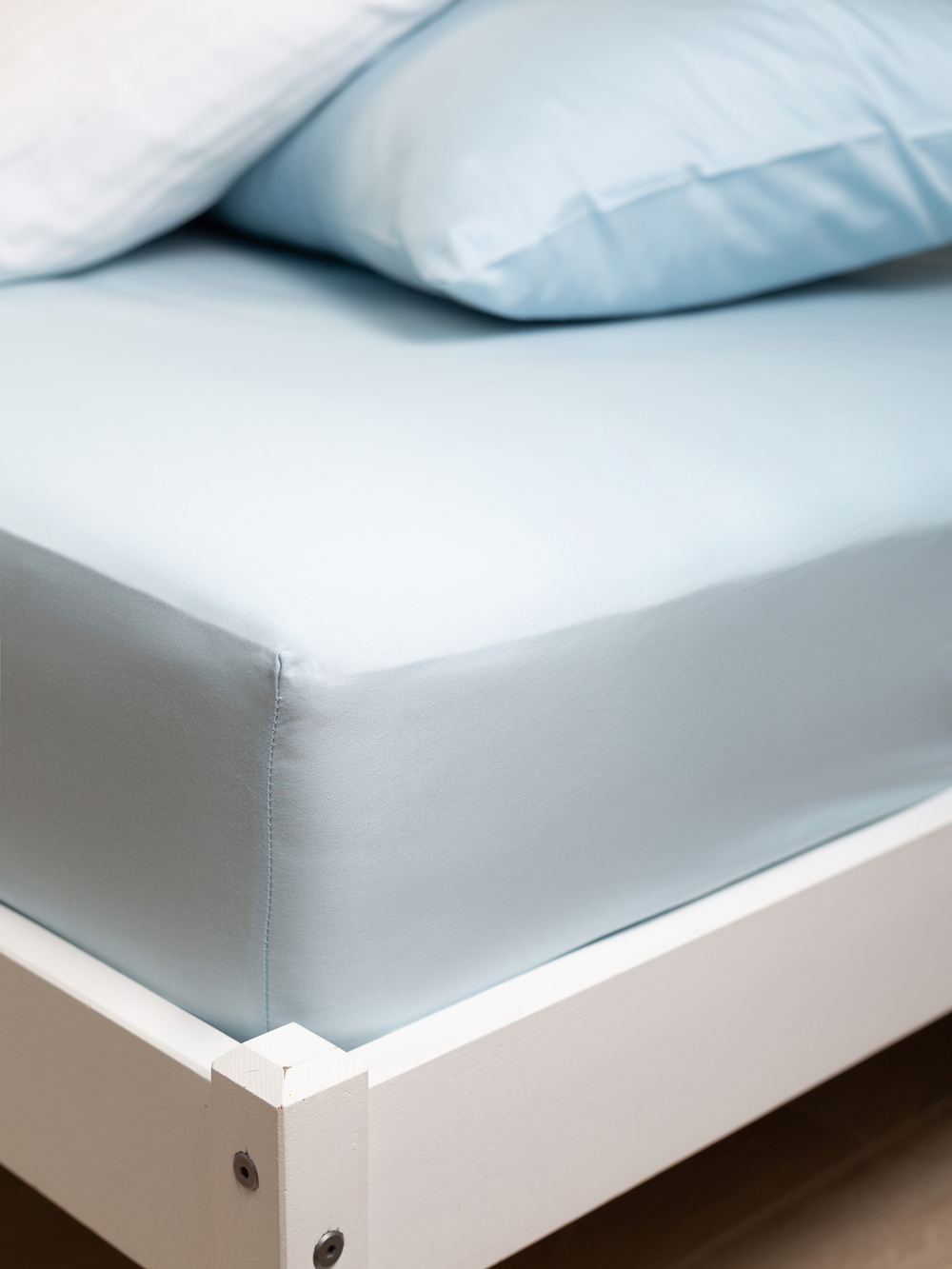 Постельное белье простынь натяжная сатин