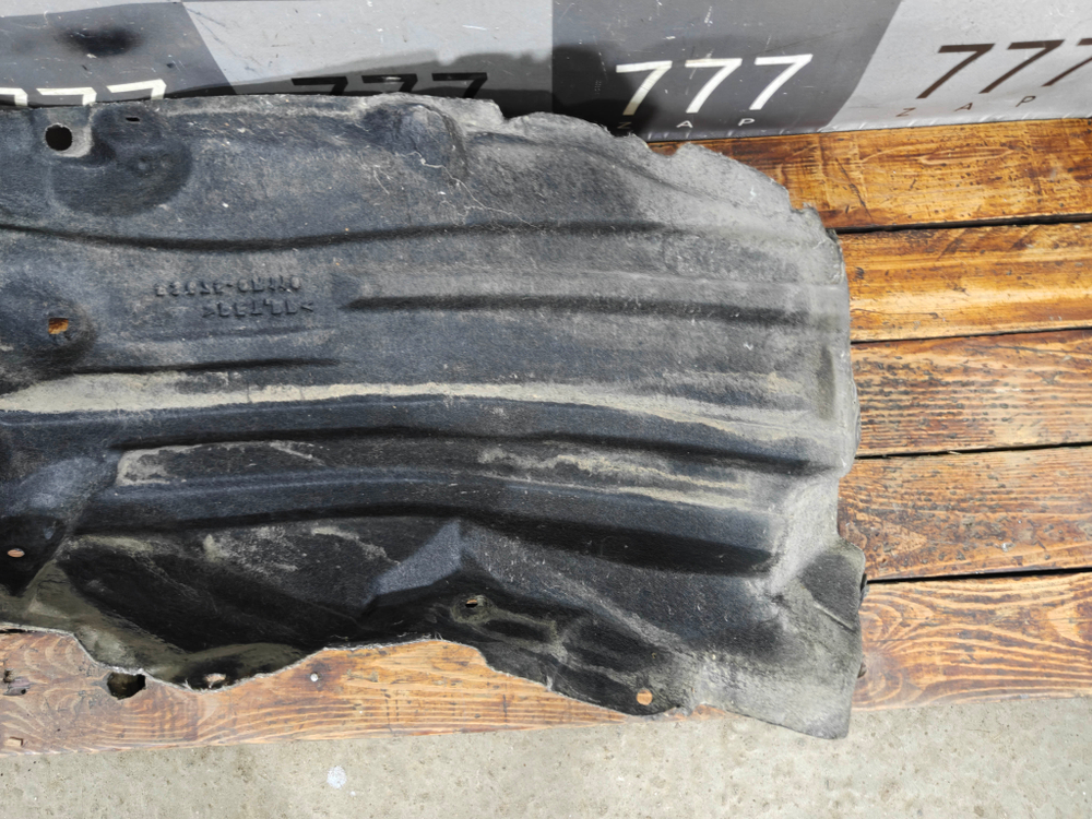 Подкрылок передний правый Toyota RAV4 V (XA50) 18-нв Б/У Оригинал 538750R110