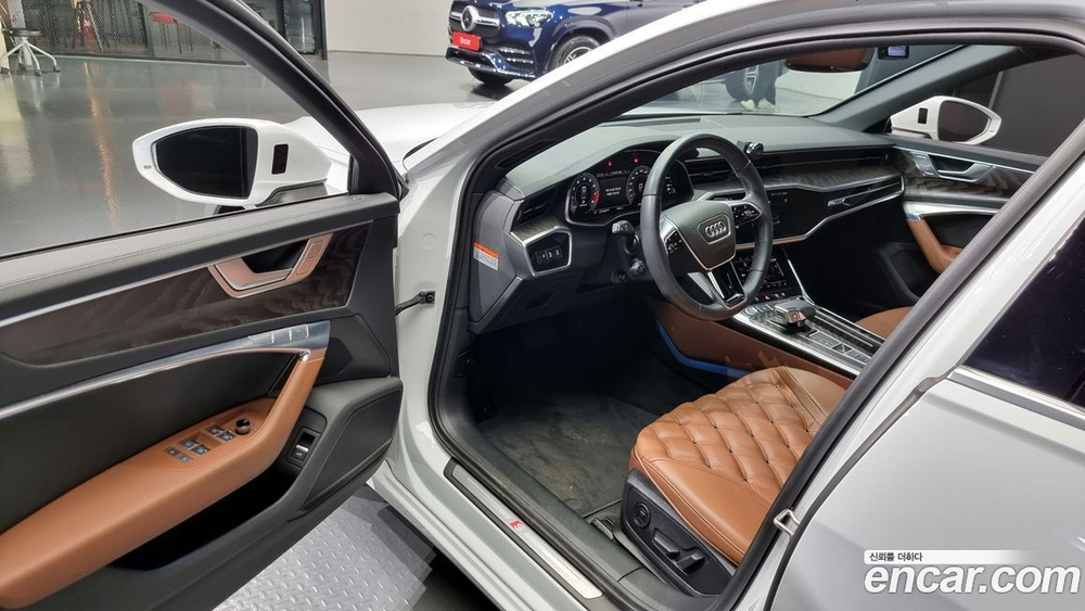 Audi A6 (C8) 45 TFSI Premium (07.2020)