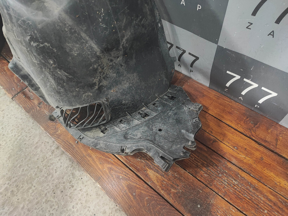 Подкрылок передний левый Skoda Octavia 4 (A8) 19-нв Б/У Оригинал 5E3809957L