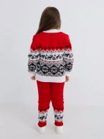 Свитер вязаный с горлом