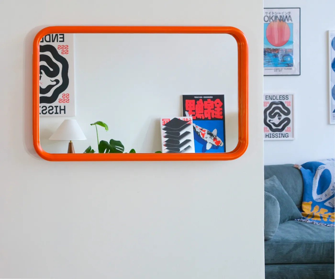 Зеркало на металлической раме 50х80 см, оранжевое