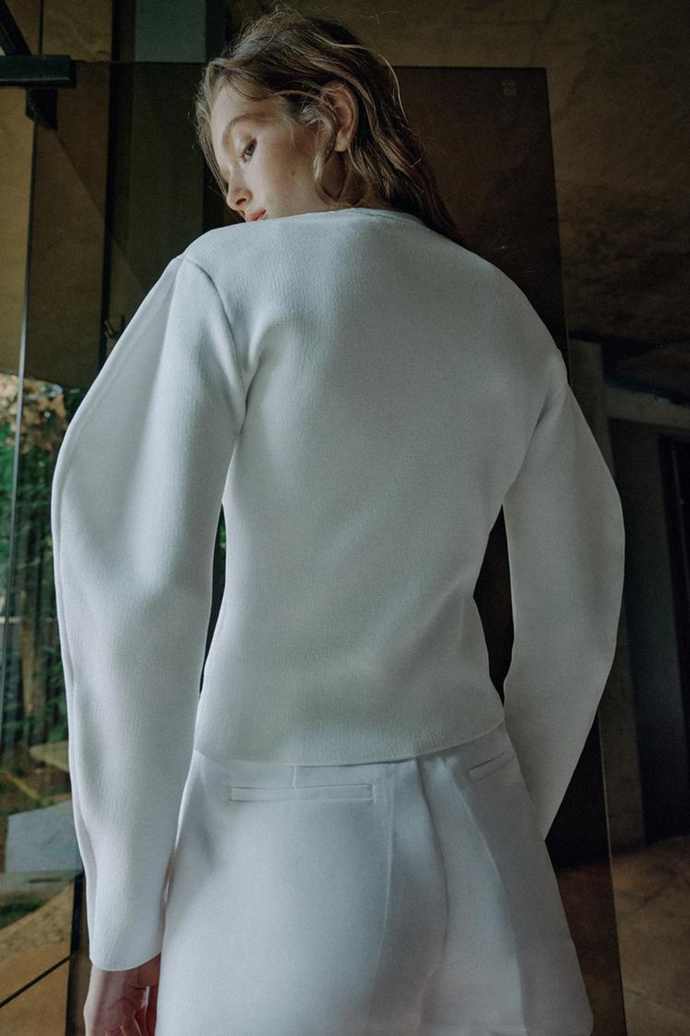 ZARA КАРДИГАН С АСИММЕТРИЧНОЙ ЗАСТЕЖКОЙ, БЕЛЫЙ