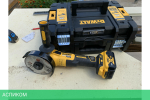 Угловая шлифмашина DeWalt DCG405NT