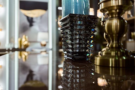 XVB3461S Ваза-подсвечник "хрустальная" цвет серый 13.5*13.5*19см