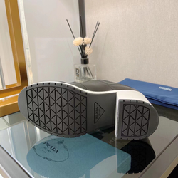 Ботинки Prada