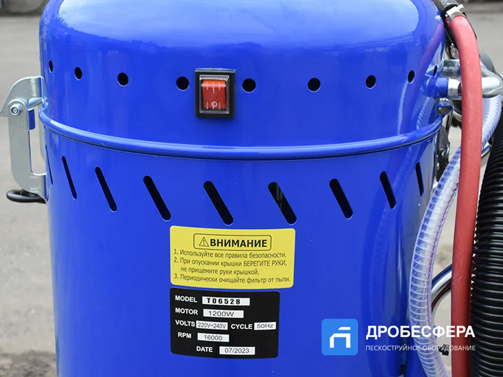 Пескоструйный аппарат беспылевой с рекуператором 106л AE&T T06528