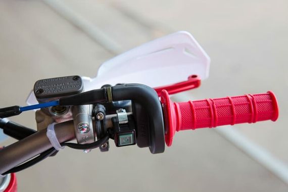 Мотоцикл кроссовый эндуро BSE RTC-300R 3.0