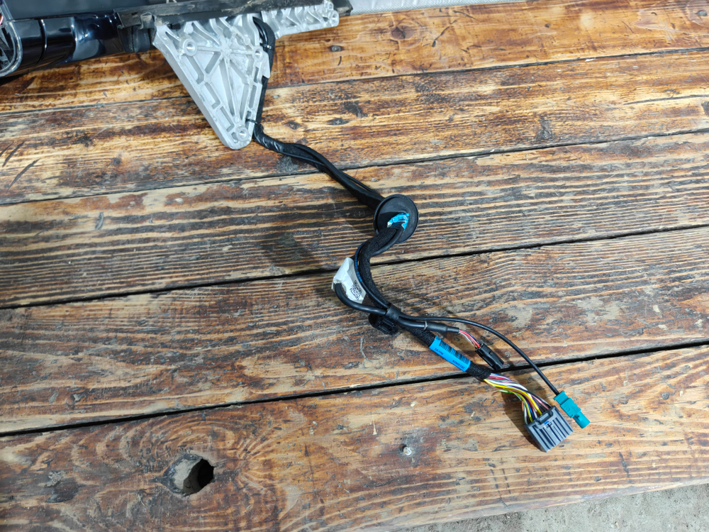 Зеркало левое 16 + 4 + 1 pin (контактов) Seres, Aito M5 23-нв Б/У Оригинал 8202100RK01