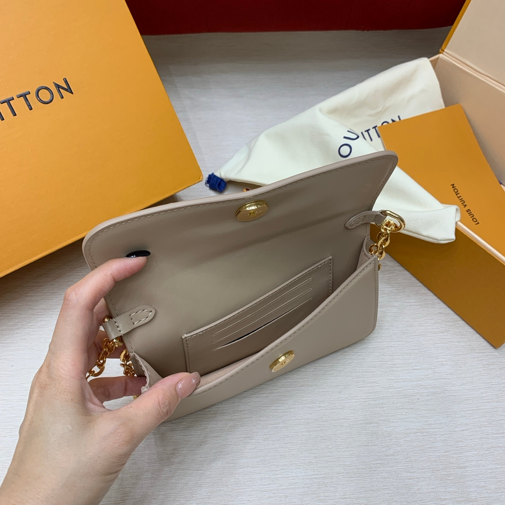 Louis Vuitton Wallet On Chain LV Bloom
