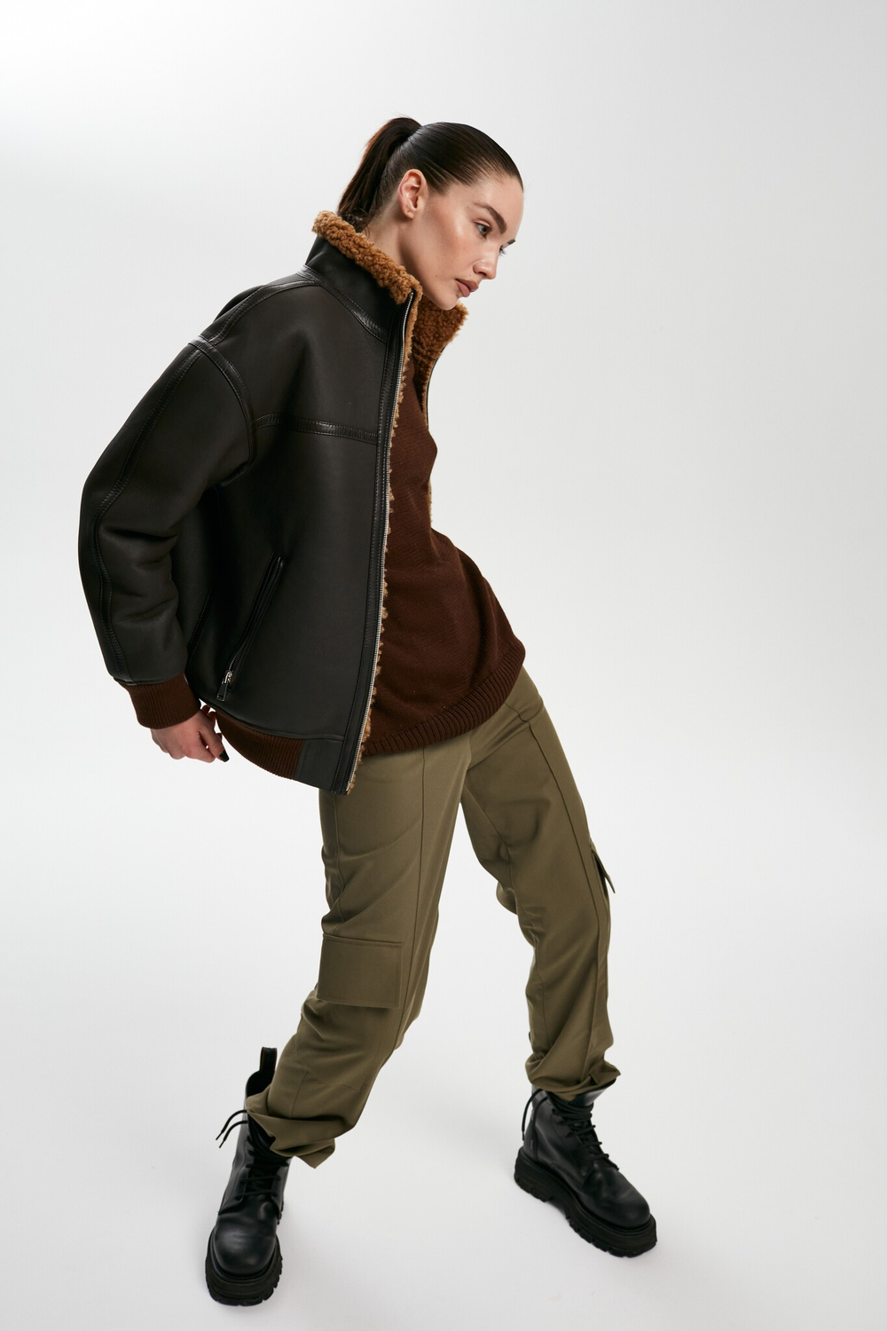 Дубленка бомбер