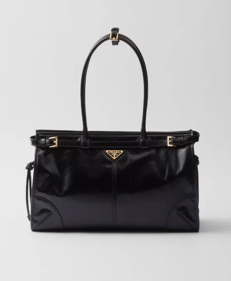Кожаная большая сумка Prada Bonnie