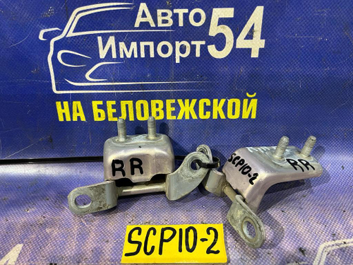 Петля двери задней правой TOYOTA VITZ 1999