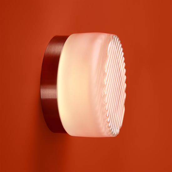 Настенный светильник (бра) Freya FR5603WL-L8TR1