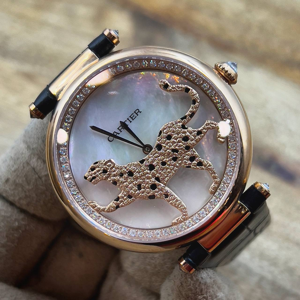 Часы Cartier