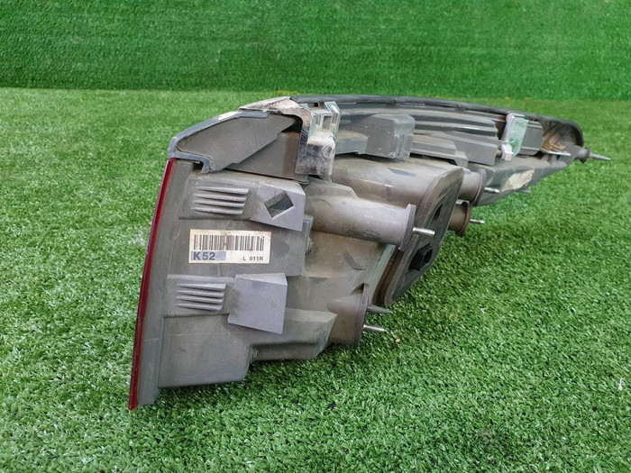 Фонарь левый внешний Kia Quoris (2015-2018)