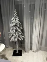 ель на ножке заснеженная "Тароко"